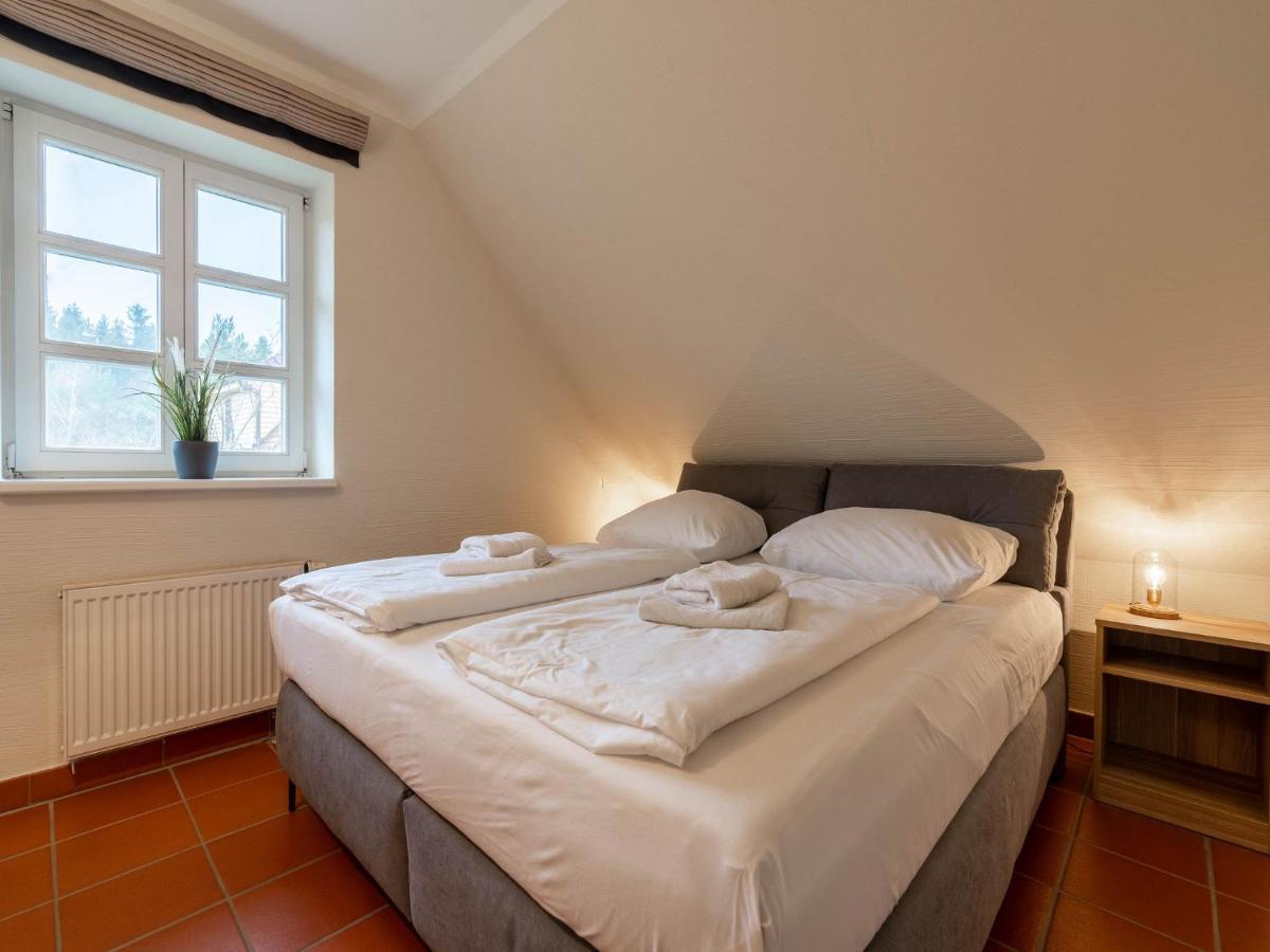 Feriendorf Rugana - Klassik Appartement Mit 2 Schlafzimmern Und Terrasse A25 Dranske Exterior photo